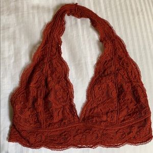 Pins & Needles Halter Maroon Bralette Size Medium